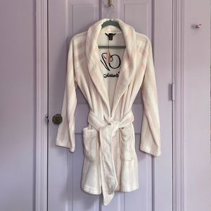 Victoria’s Secret Pink and White Stripped Robes